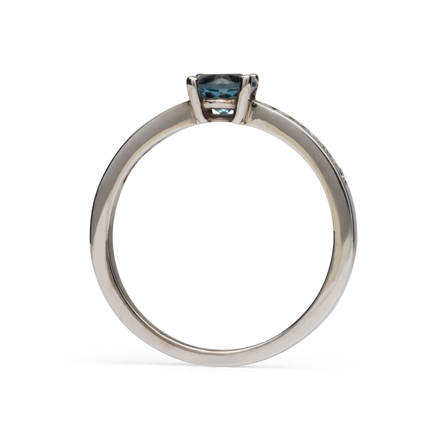 Blue Topaz Ring 0.40ct